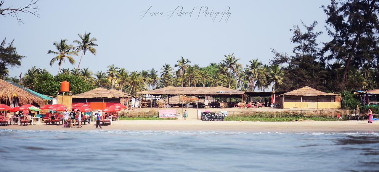 Love Temple Beach Resort Арамбол Екстер'єр фото